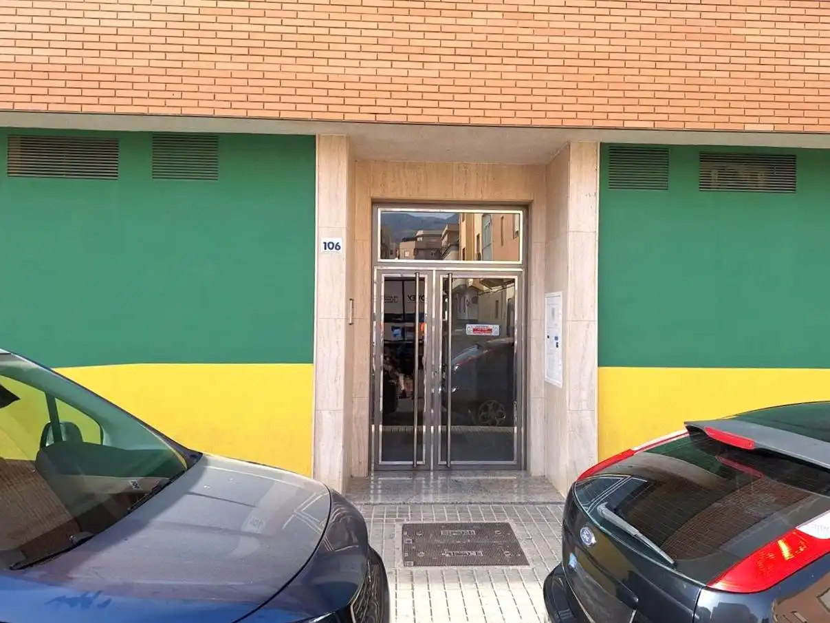 Flat with lift for sale in Calle TOLEDO (E), imagen 2