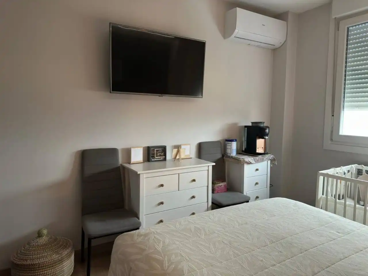 Habitación de Piso en venta en Ourense Capital  con Calefacción, Trastero y Balcón