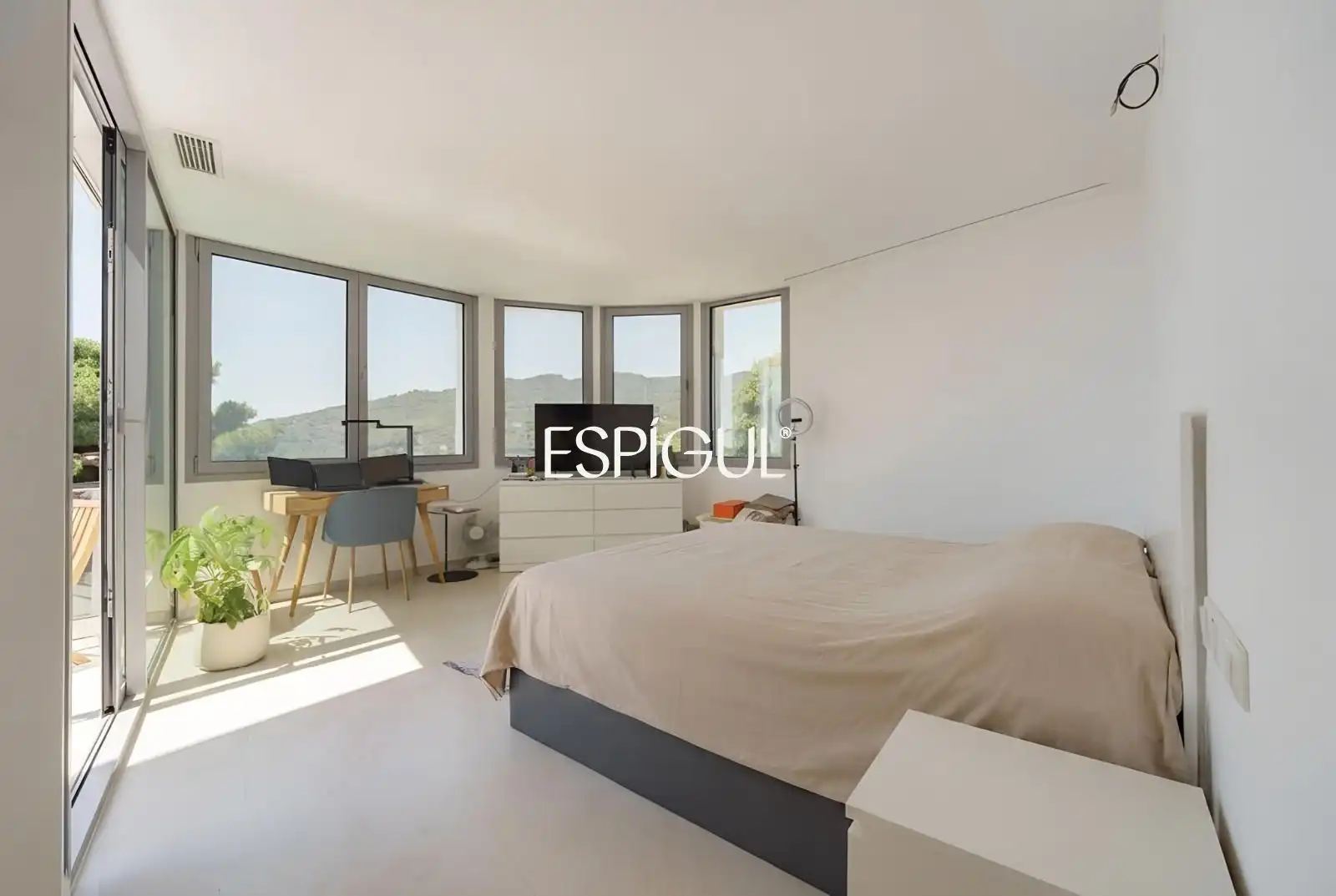 Habitación de Casa o chalet en venta en Vilassar de Dalt con Aire acondicionado, Calefacción y Jardín privado