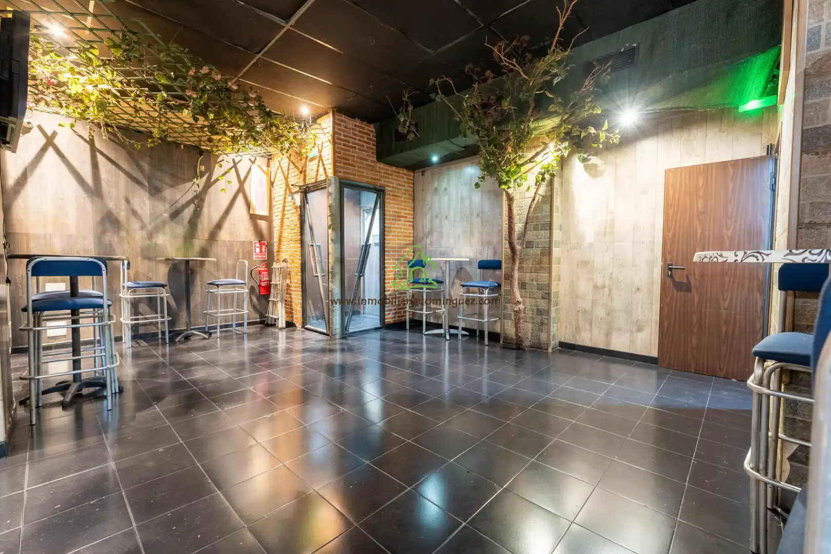 Local en venta en Calle San Antonio, 1, La Catedral