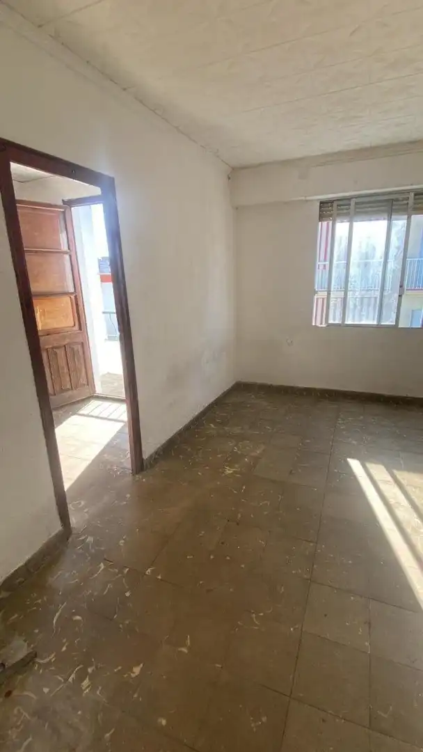 Flat for sale in Carcaixent  with Balcony
