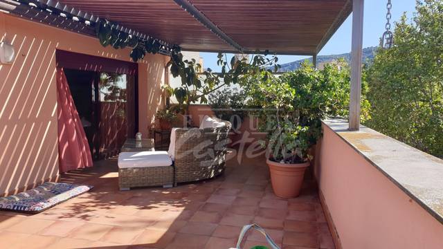 Casa-chalet en Venta en Nucli Urbà