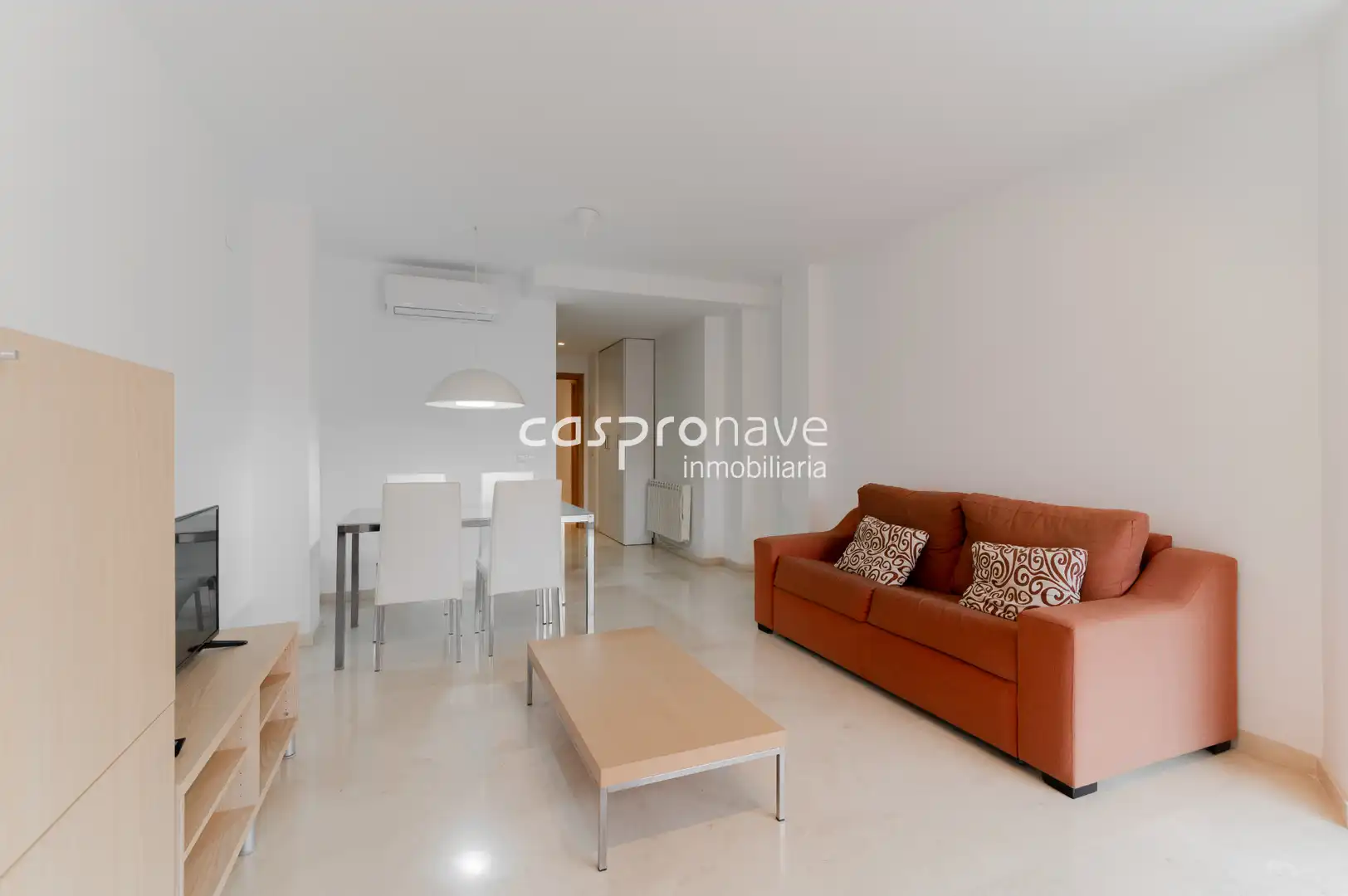 Living room of Study for sale in Castellón de la Plana / Castelló de la Plana  with Air Conditioner and Furnished