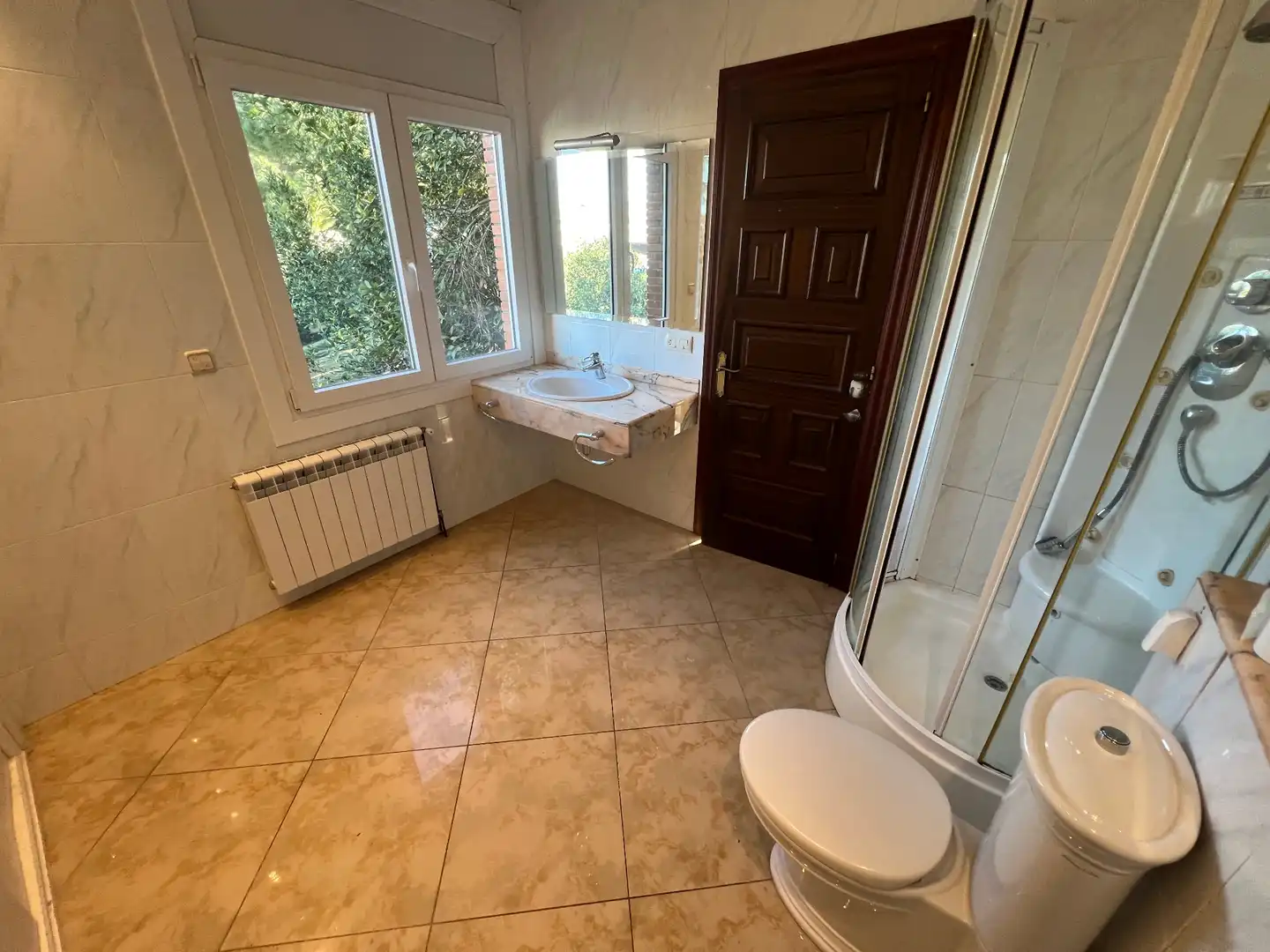 Baño de Casa o chalet en venta en Tàrrega con Calefacción, Jardín privado y Terraza