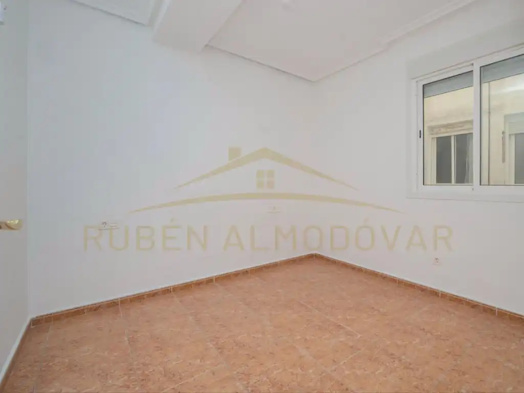 Bedroom of Flat for sale in Torrevieja