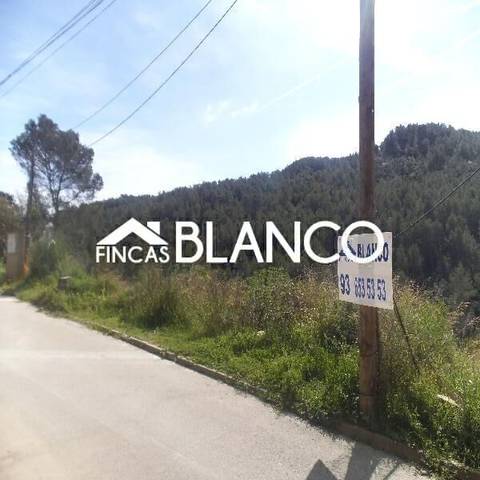 Terreno residencial en Venta en Castellví de Rosanes