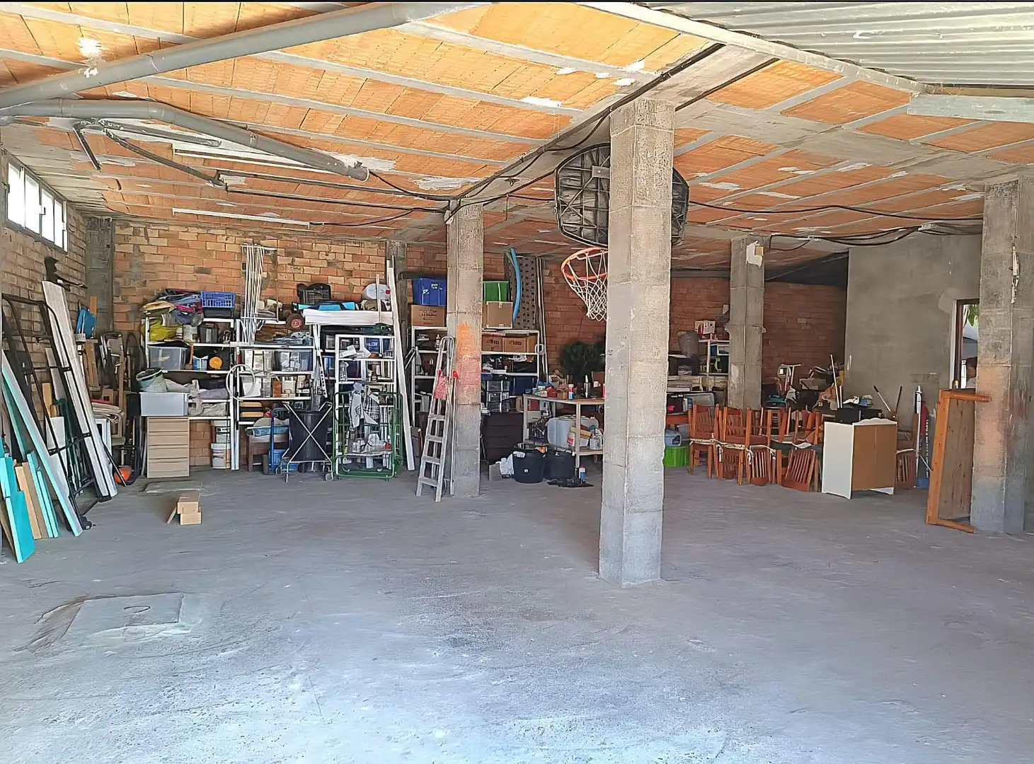 Houses for sale in Chiclana de la Frontera  with Air Conditioner and Storage room