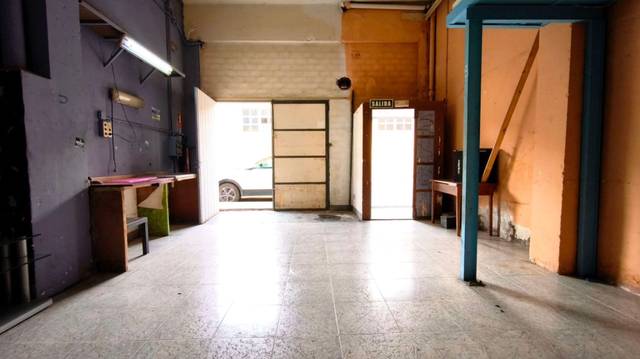 Local comercial en Venta en antonio maura en La Granja