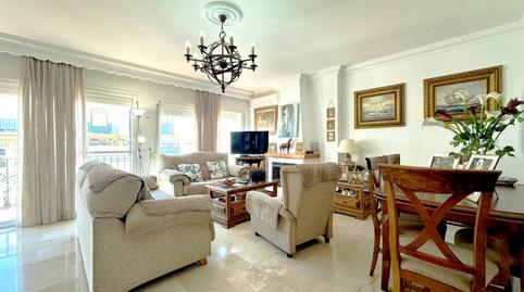 Foto 2 de Casa adosada en venda a Estebbuna, 323, Zona Calvario, Málaga