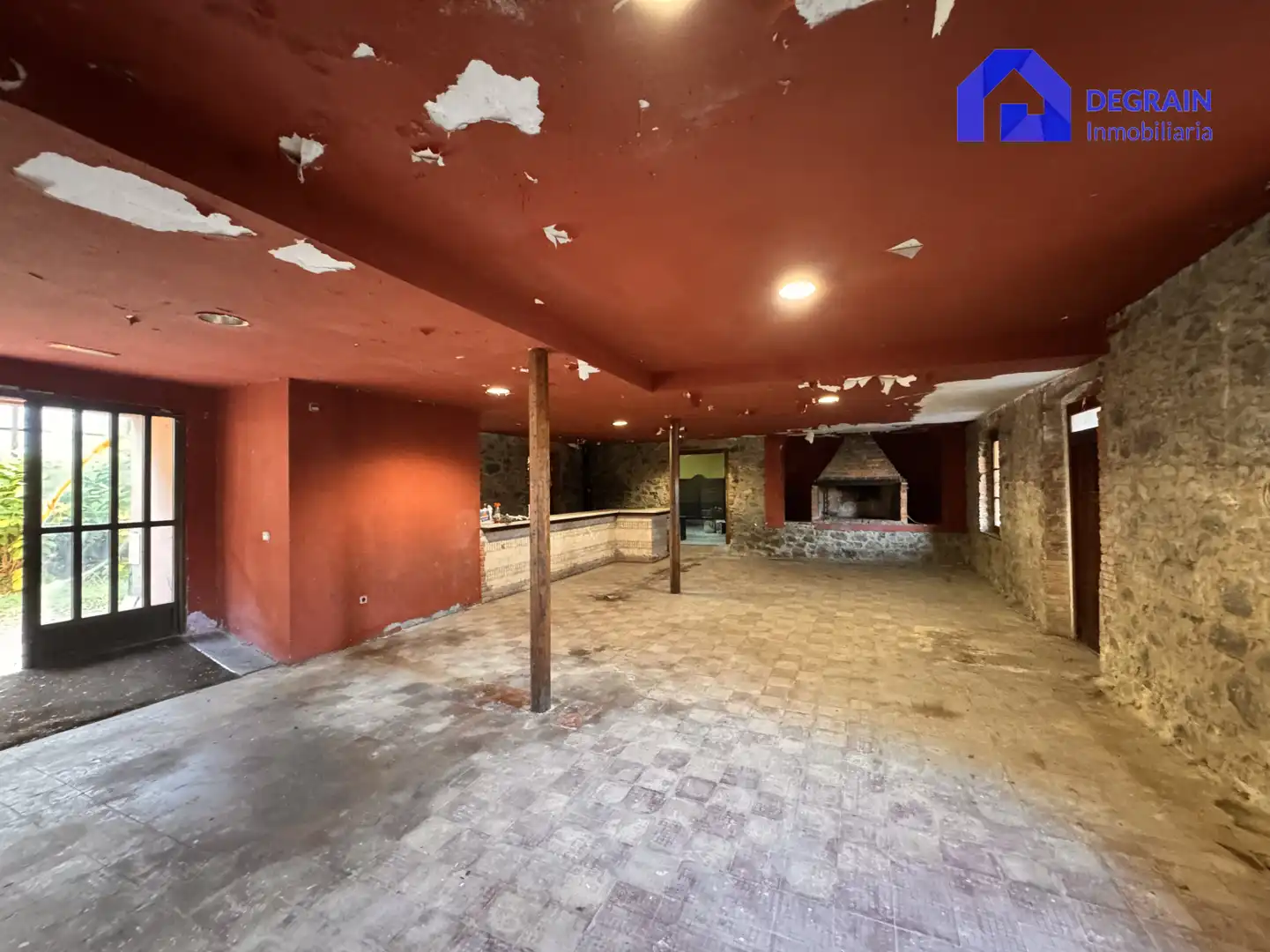 Casa o xalet en venda en Ribera de Arriba amb Jardí privat
