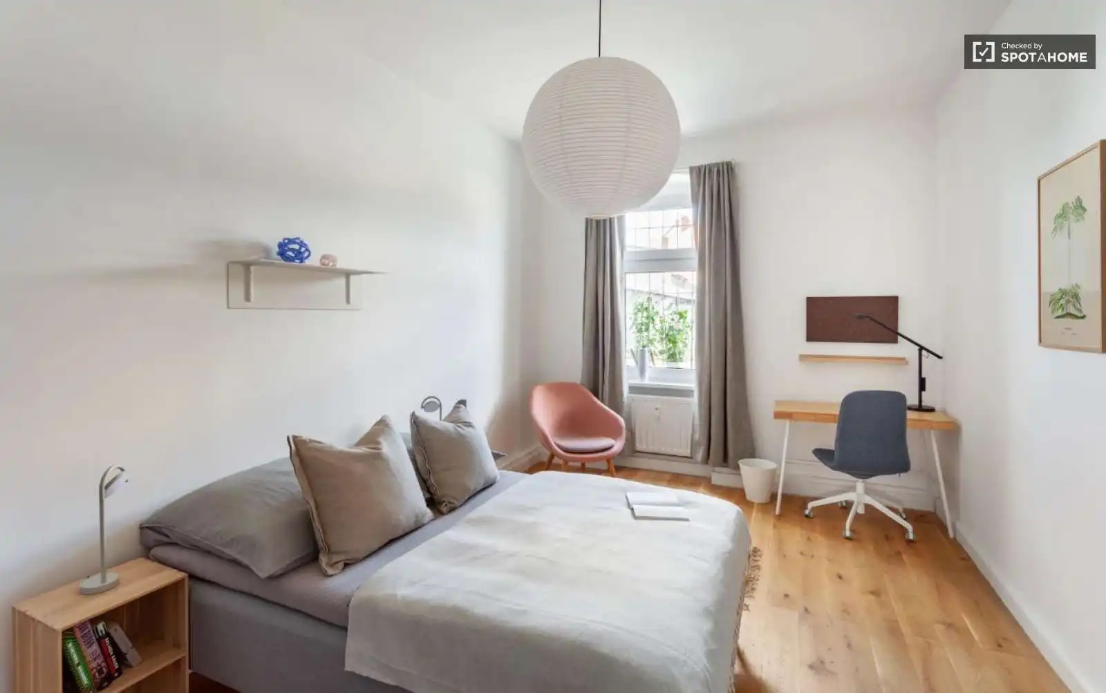 Bedroom of Flat for share in Colmenar de Oreja  with Air Conditioner, Terrace and Furnished