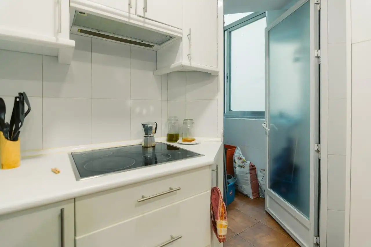 Kitchen of Flat for rent in Madrid