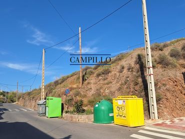 Terreni e lotti in vendita a Adra