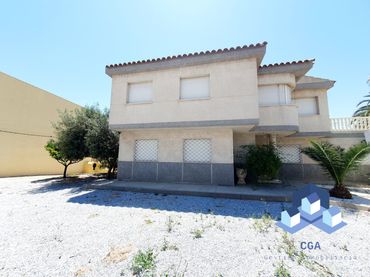 Villa mit Balkon zum Verkauf in Pedanías Centro