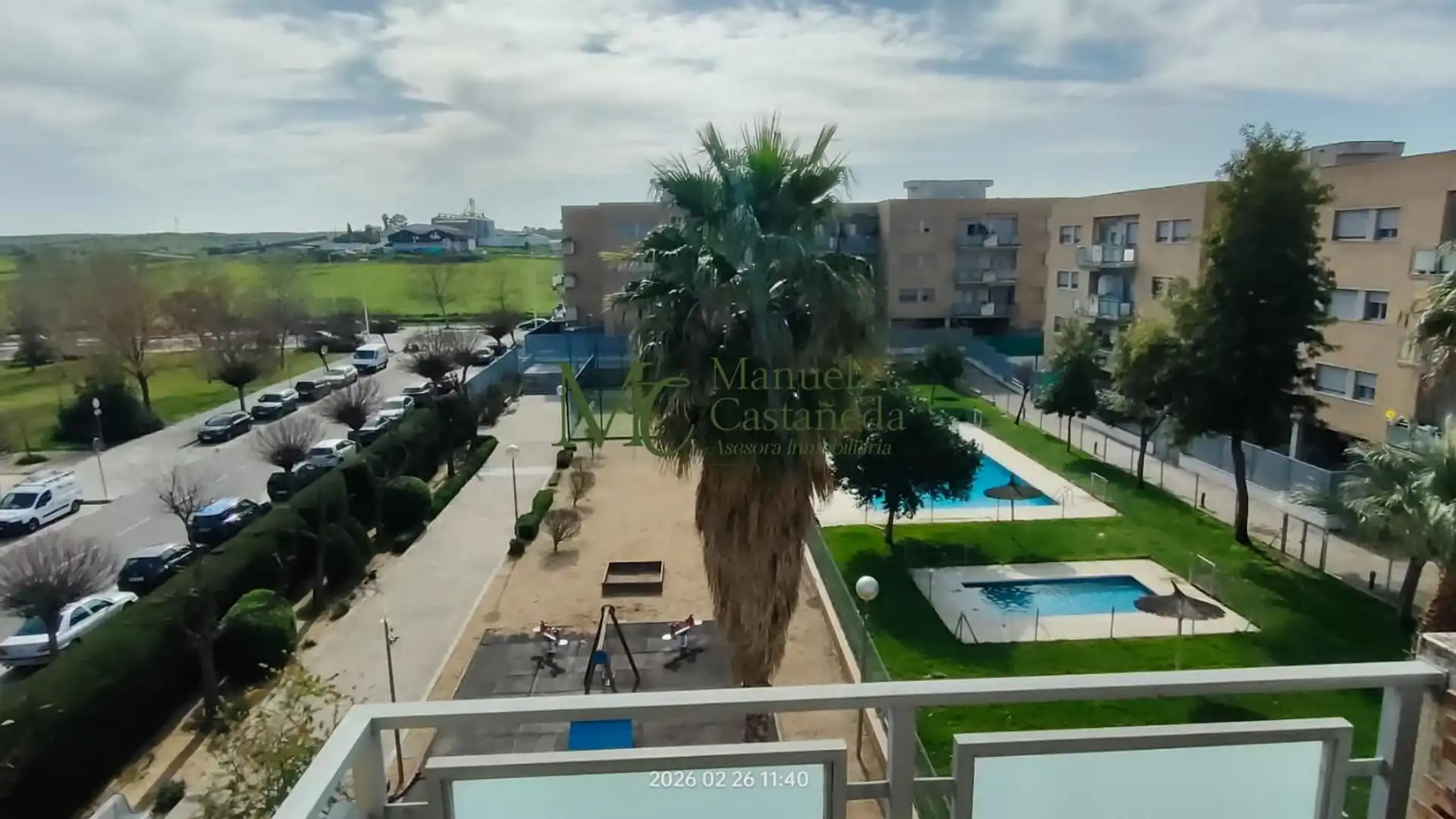 Terraza de Apartamento de alquiler en Mérida con Amueblado, Balcón y Piscina comunitaria
