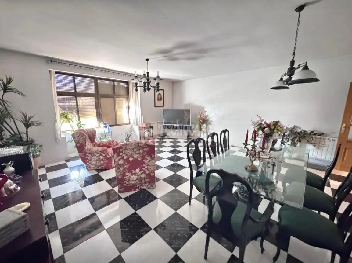 Comedor de Casa adosada en venta en Yepes con Calefacción