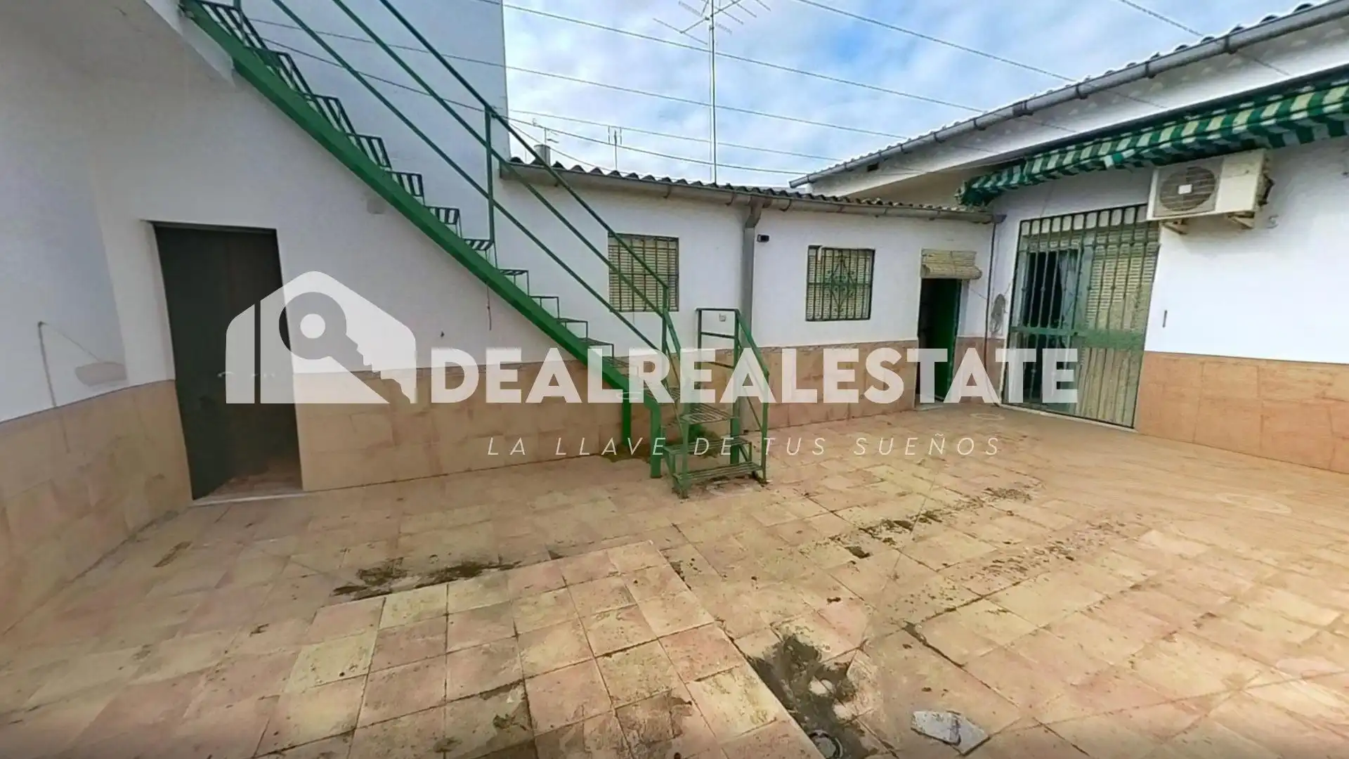 Exterior view of Houses for sale in Brenes  with Air Conditioner, Terrace and Storage room