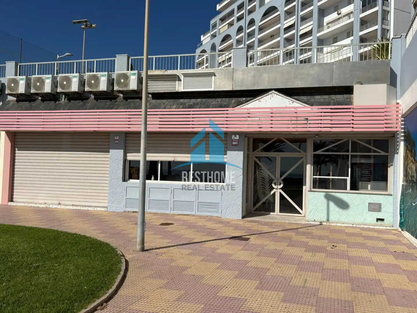 Gewerbefläche zum Verkauf in Calle de Amparo Belda