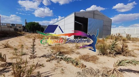 Foto 5 von Fabrikhallen zum Verkauf in Calle Ejutar, 17, Villacañas, Toledo