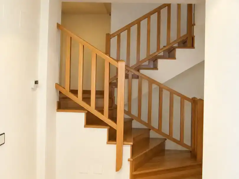 Wohnung zur Miete in Siero mit Privatgarten, Parkett und Balkon