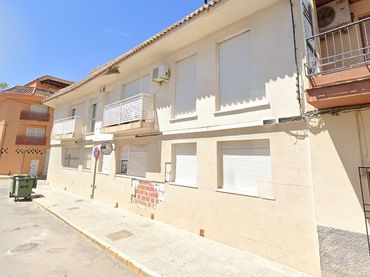 Piso en venta en C/ Jumilla
