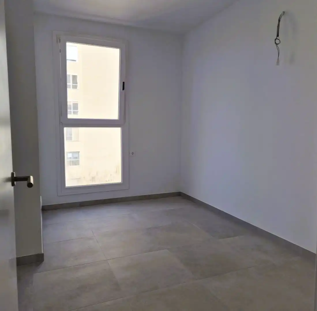 Habitación de Piso en venta en Las Palmas de Gran Canaria con Calefacción, Trastero y Piscina comunitaria