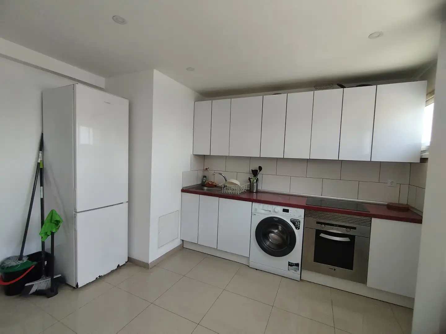 Cocina de Piso de alquiler en San Cristóbal de la Laguna con Amueblado, Horno y Lavadora