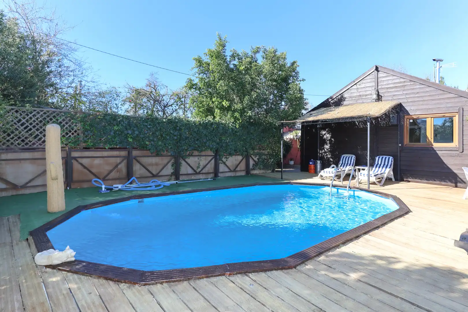 Houses for sale in Calle Luna, Monda