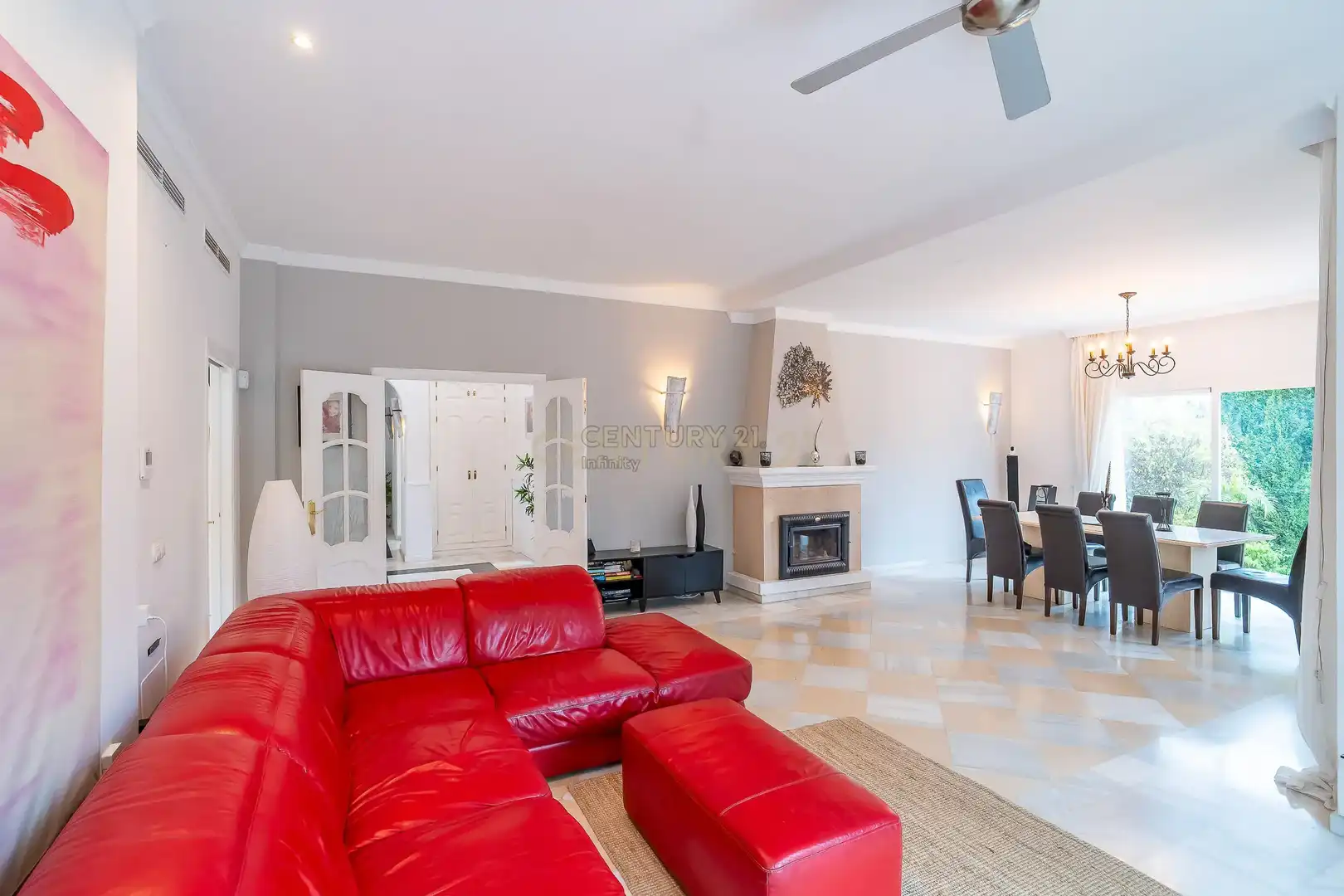 Living room of Houses for sale in Mijas  with Air Conditioner, Private garden and Storage room