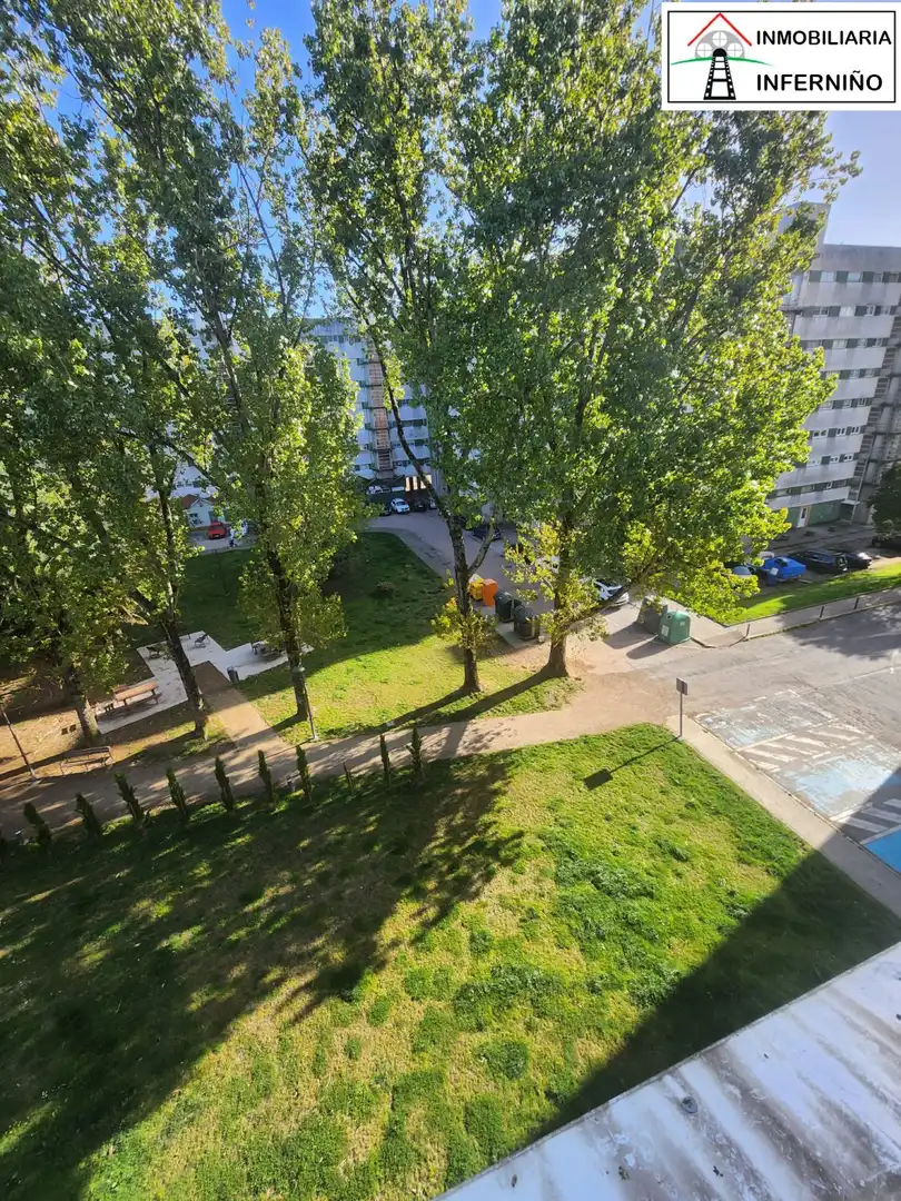Aparcament de Pis en venda en Ferrol amb Calefacció