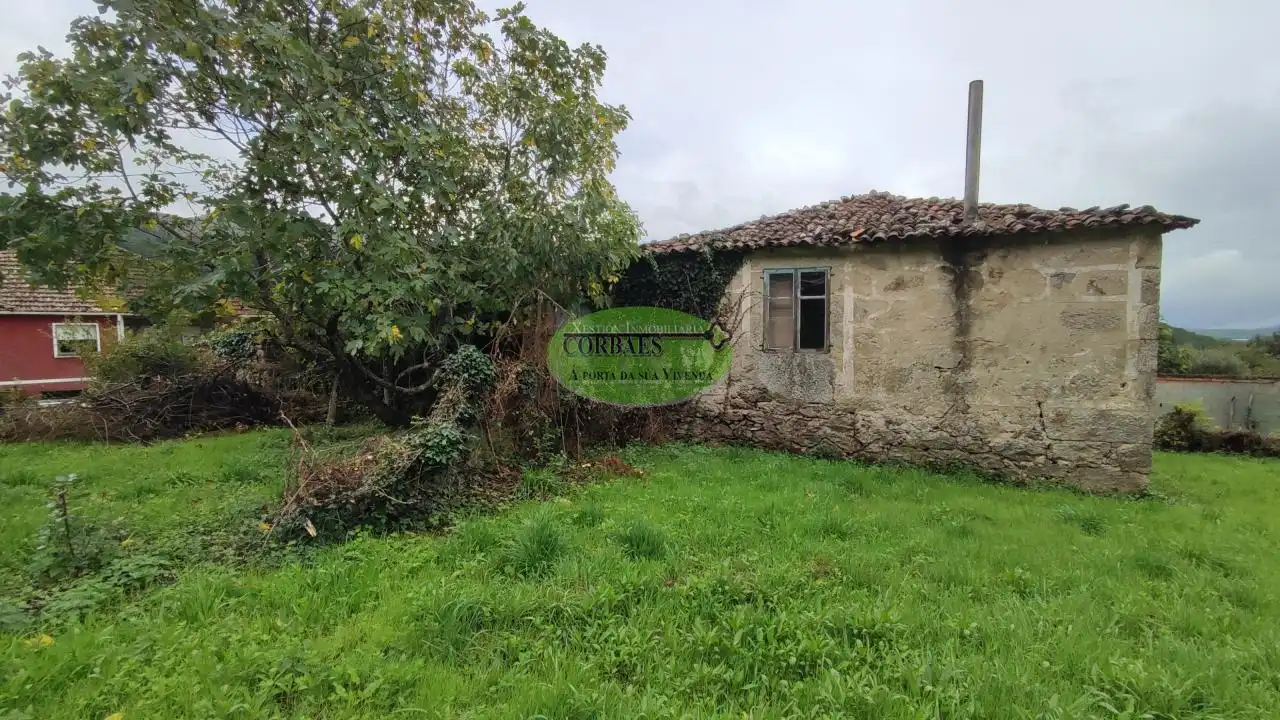 Casa con jardín en venta en Quintela de Leirado, imagen 4
