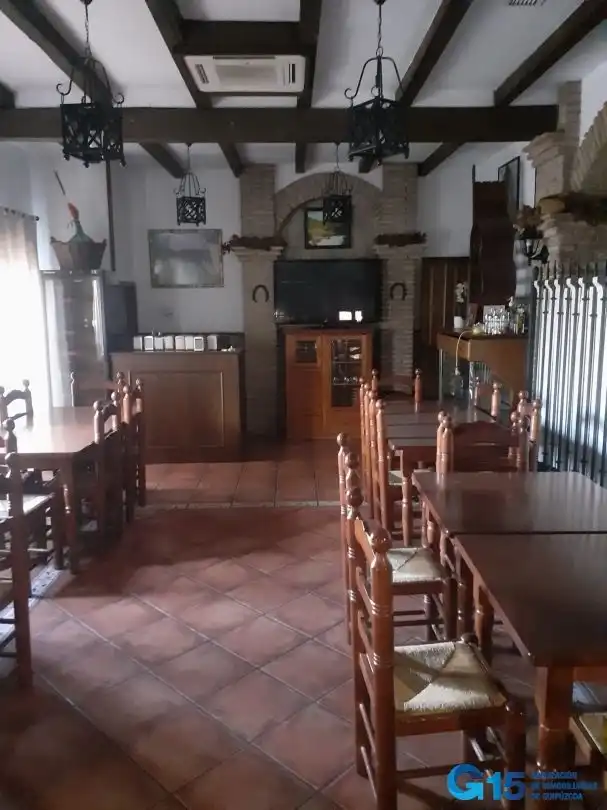 Gebäude zum Verkauf in Monroy