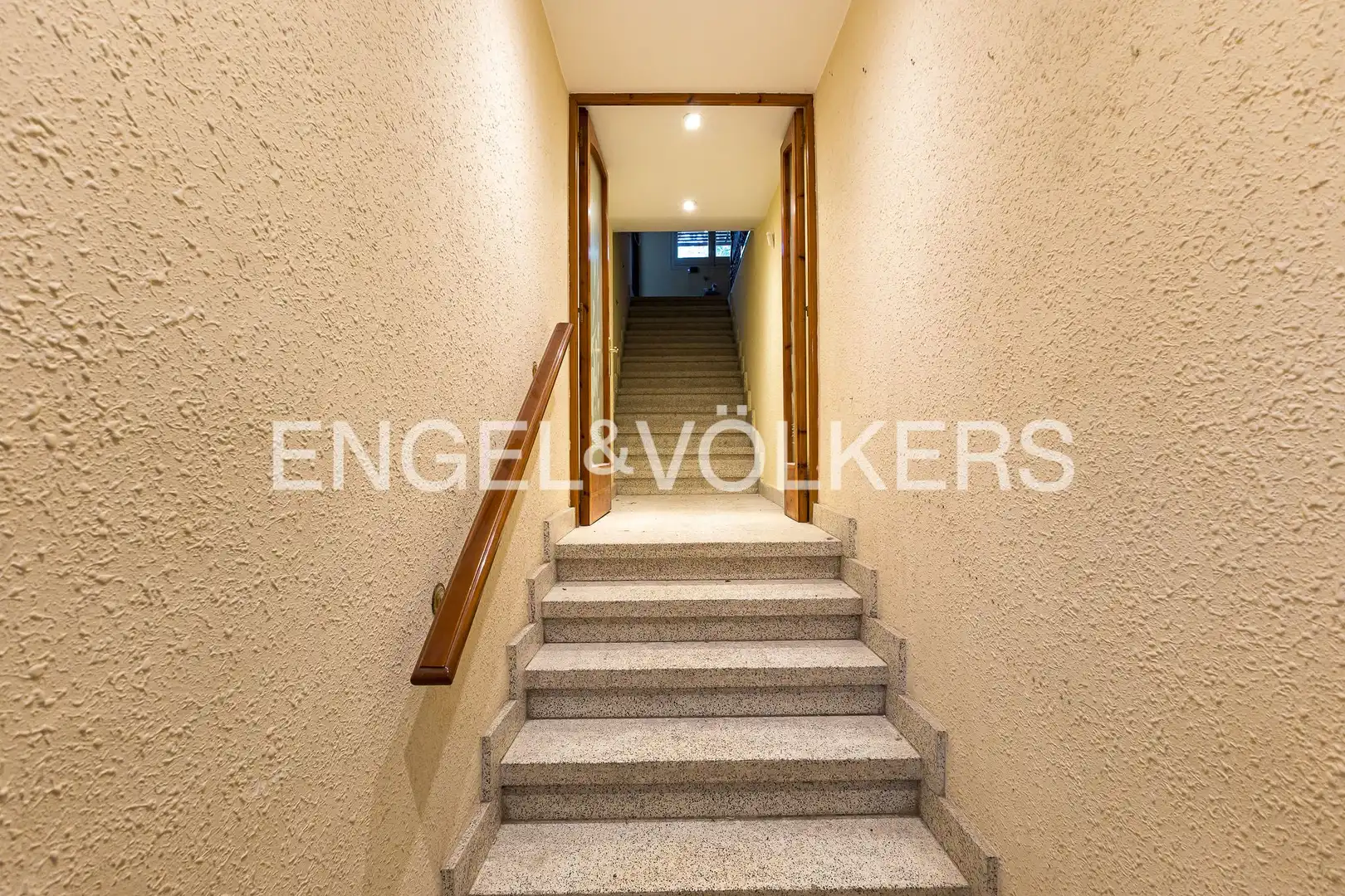 Houses for sale in Sant Vicenç Dels Horts  with Heating and Private garden