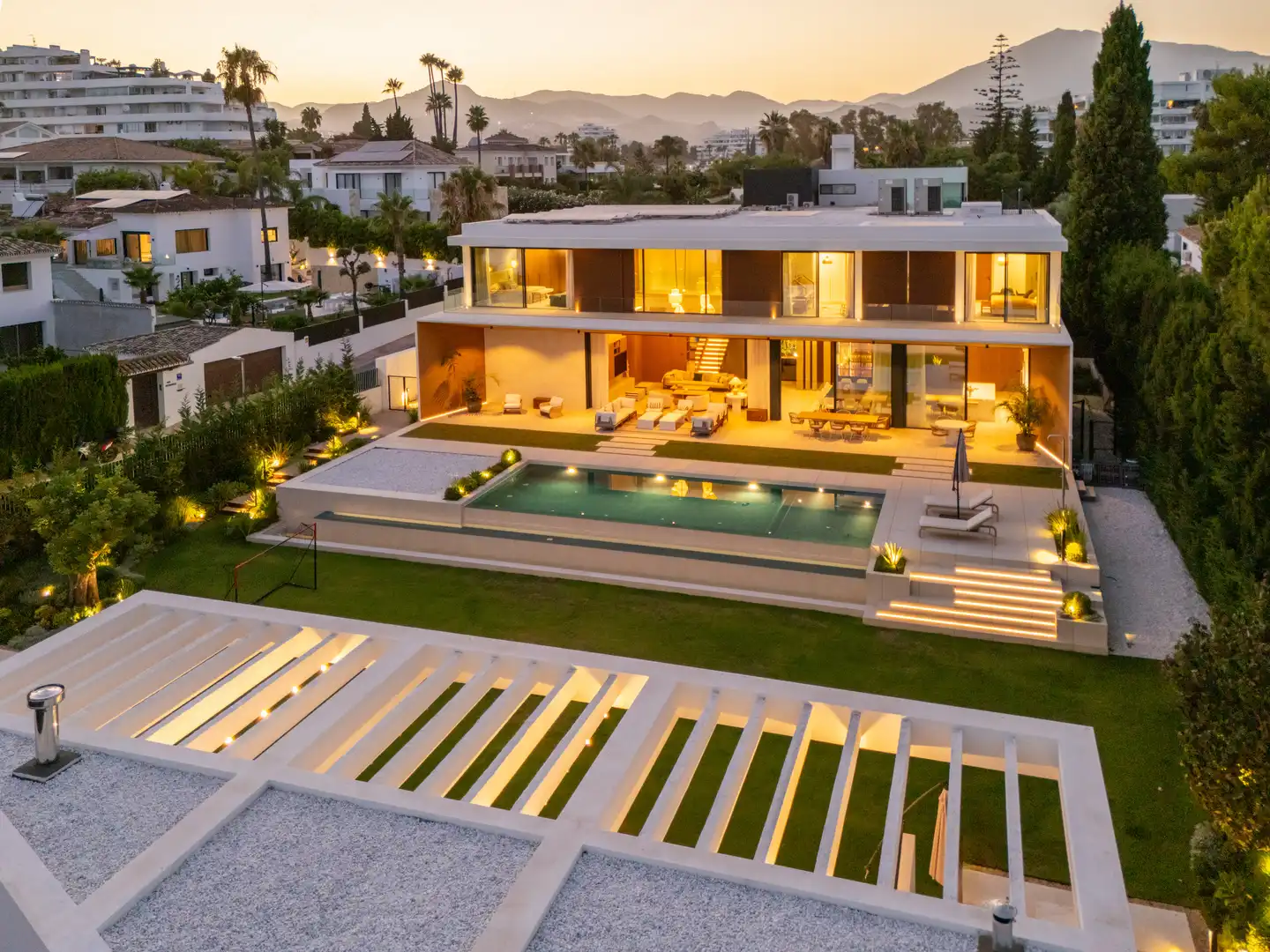 Casa o xalet en venda a CALLE 19-E (UR GUADALMINA ALTA) 720 29670 MARBELLA (MÁLAGA), Guadalmina Alta