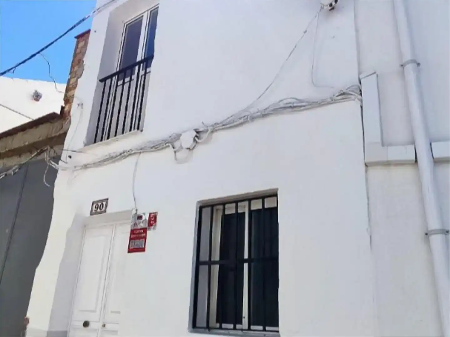 Vista exterior de Casa adosada en venda en Pruna amb Balcó