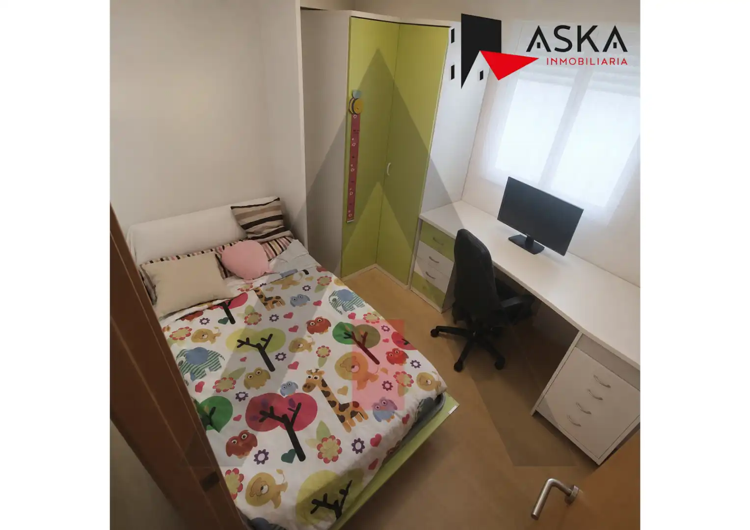 Habitación de Ático en venta en Paiporta con Aire acondicionado, Calefacción y Terraza