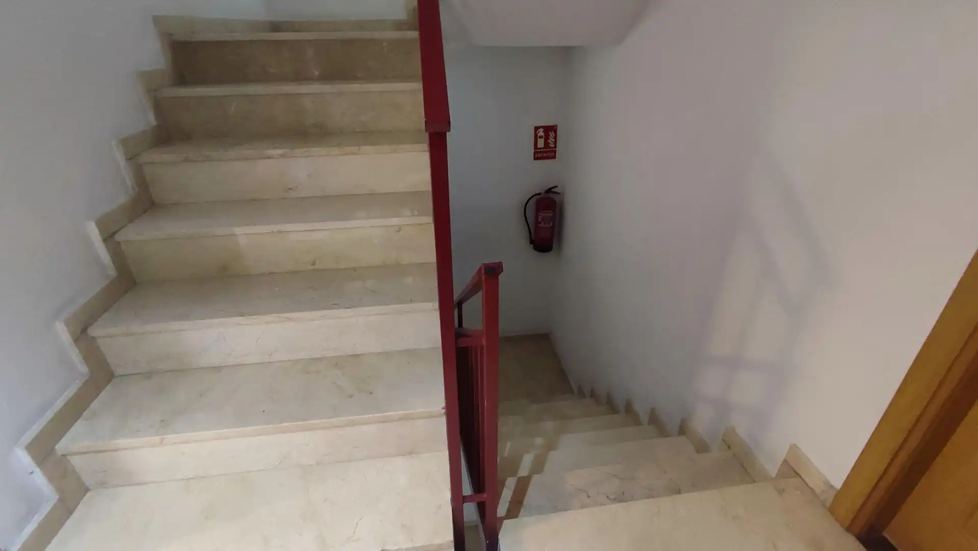 Flat for sale in Zaragoza  with Heating