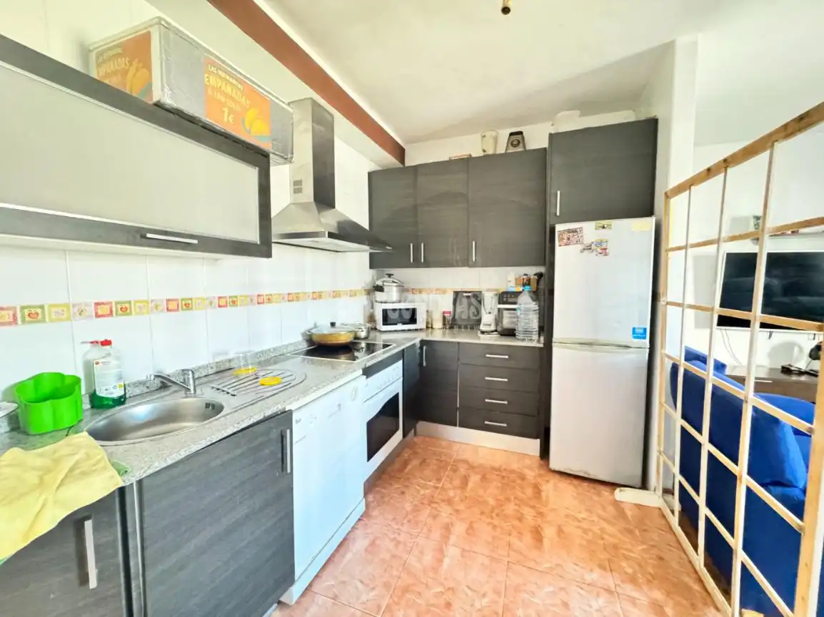 Kitchen of Flat for sale in Pulpí  with Air Conditioner