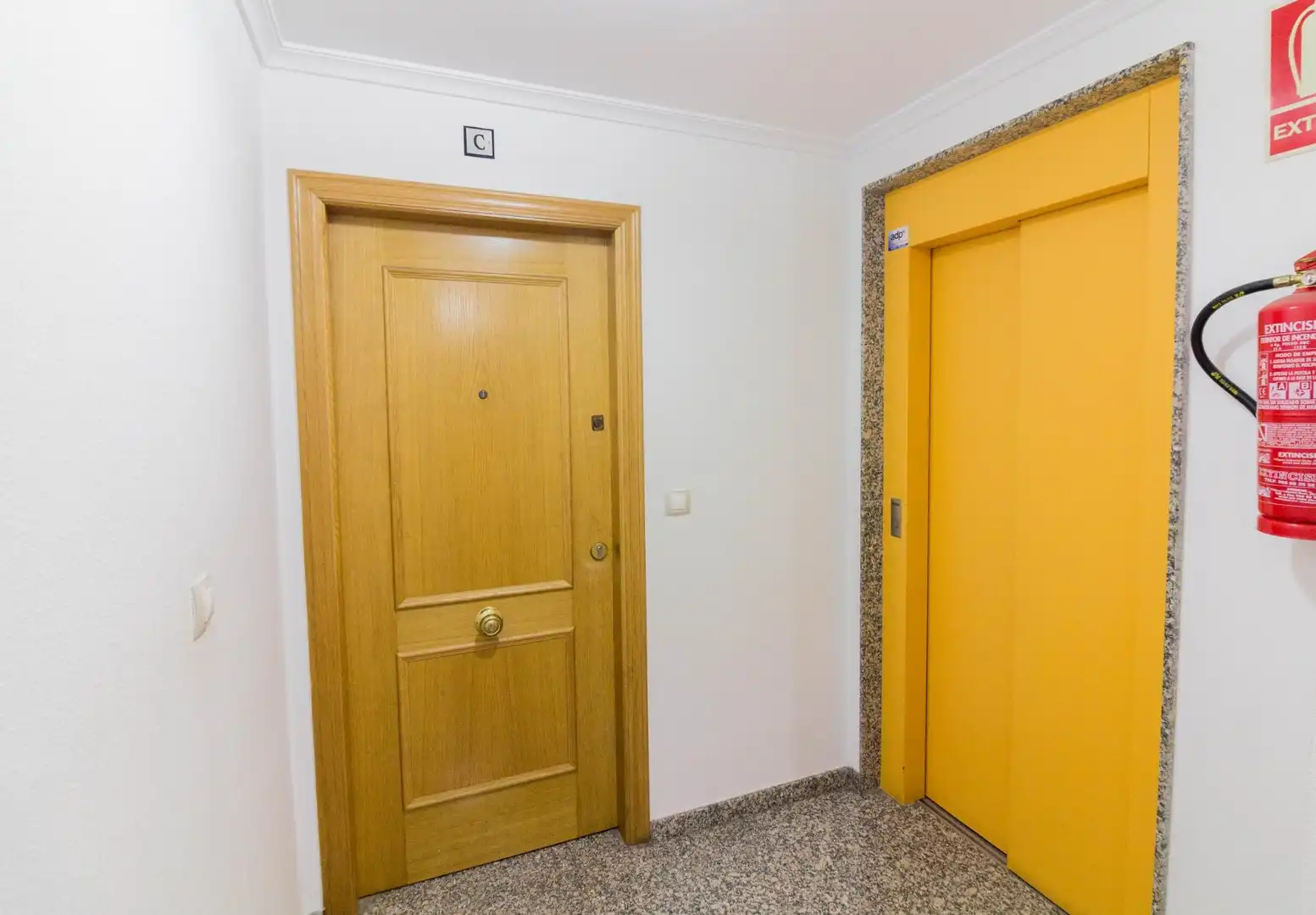 Piso en venta en Callosa de Segura con Terraza, Trastero y Balcón
