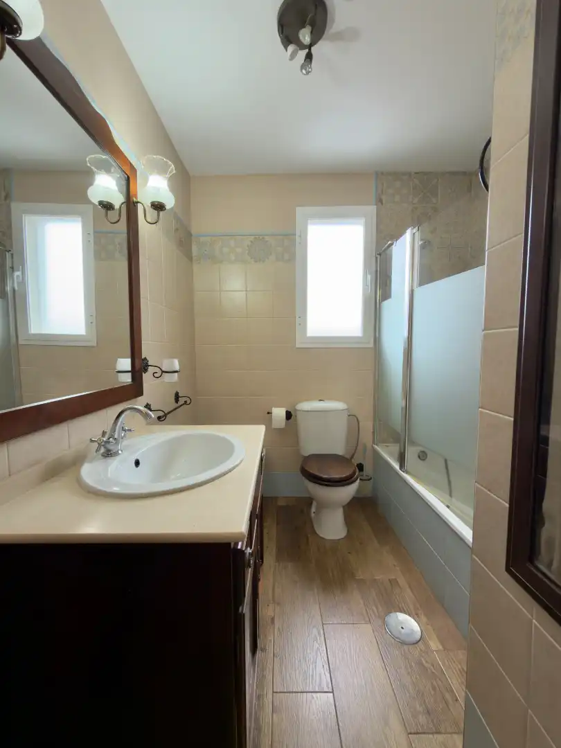Baño de Casa adosada en venta en Bornos con Aire acondicionado, Terraza y Amueblado