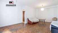 Bedroom of Flat for sale in  Granada Capital