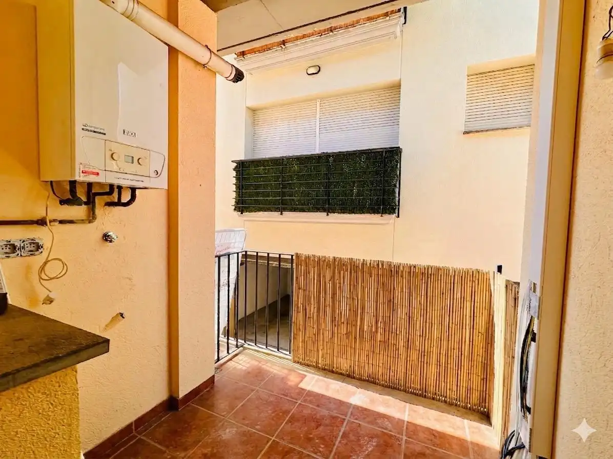 Terrasse von Wohnung zum Verkauf in Palamós mit Klimaanlage, Heizung und Terrasse