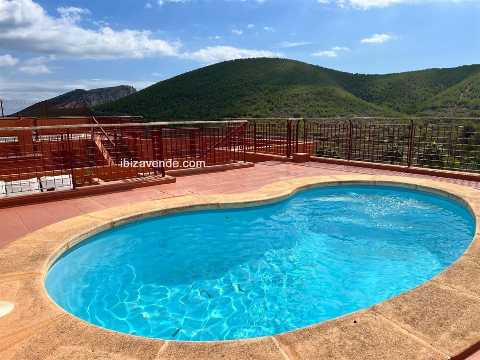 Piscina de Àtic en venda en Santa Eulària des Riu amb Aire condicionat, Calefacció i Terrassa