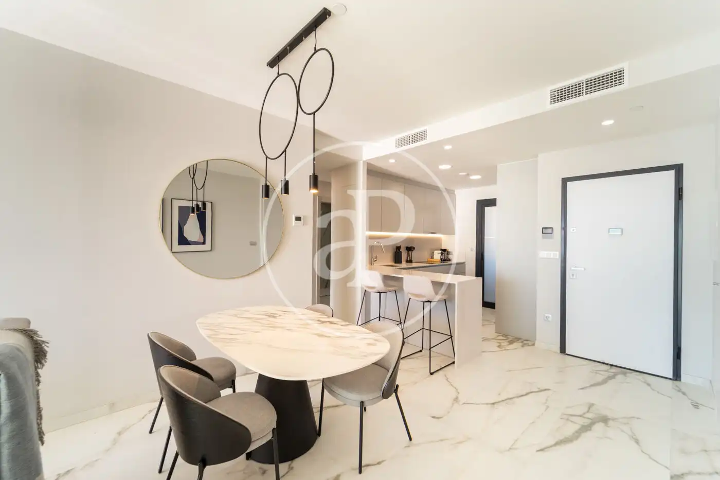 Comedor de Piso en venta en Benidorm con Aire acondicionado, Calefacción y Jardín privado
