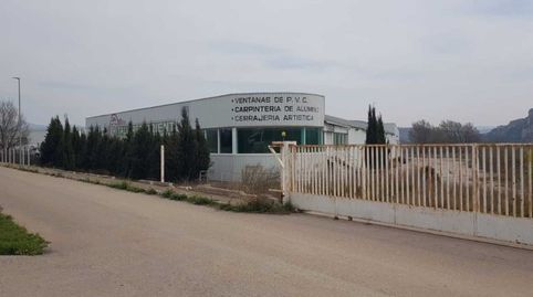 Foto 2 von Fabrikhallen zum Verkauf in C/ Castellón, Les Coves de Vinromà, Castellón