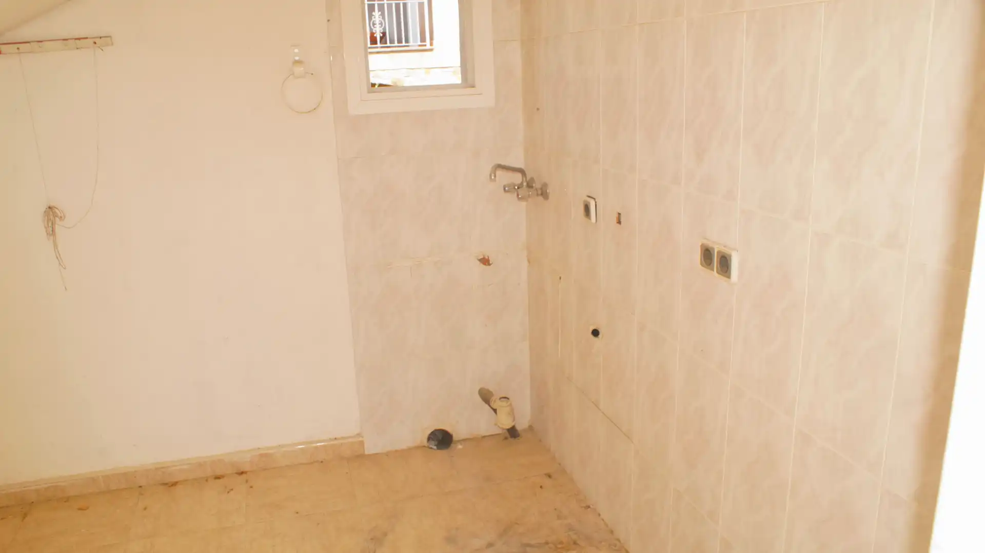 Bathroom of Houses for rent to own in Santa Eulàlia de Ronçana  with Private garden, Terrace and Swimming Pool