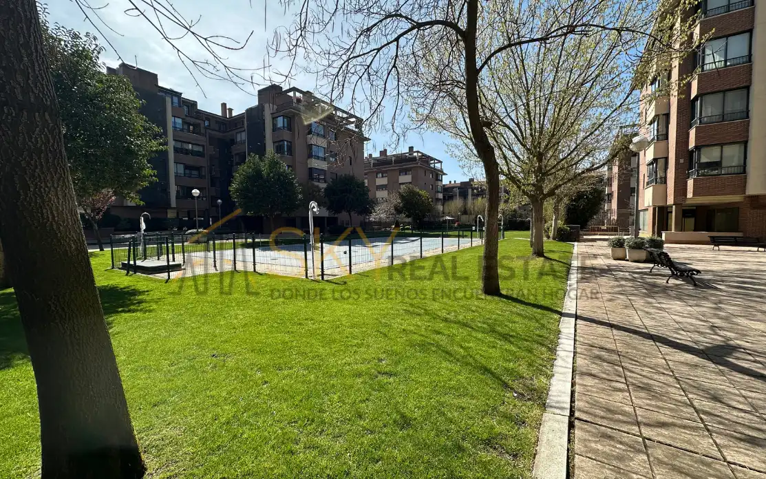 Exterior view of Attic for sale in Madrid  with Air Conditioner, Heating and Terrace