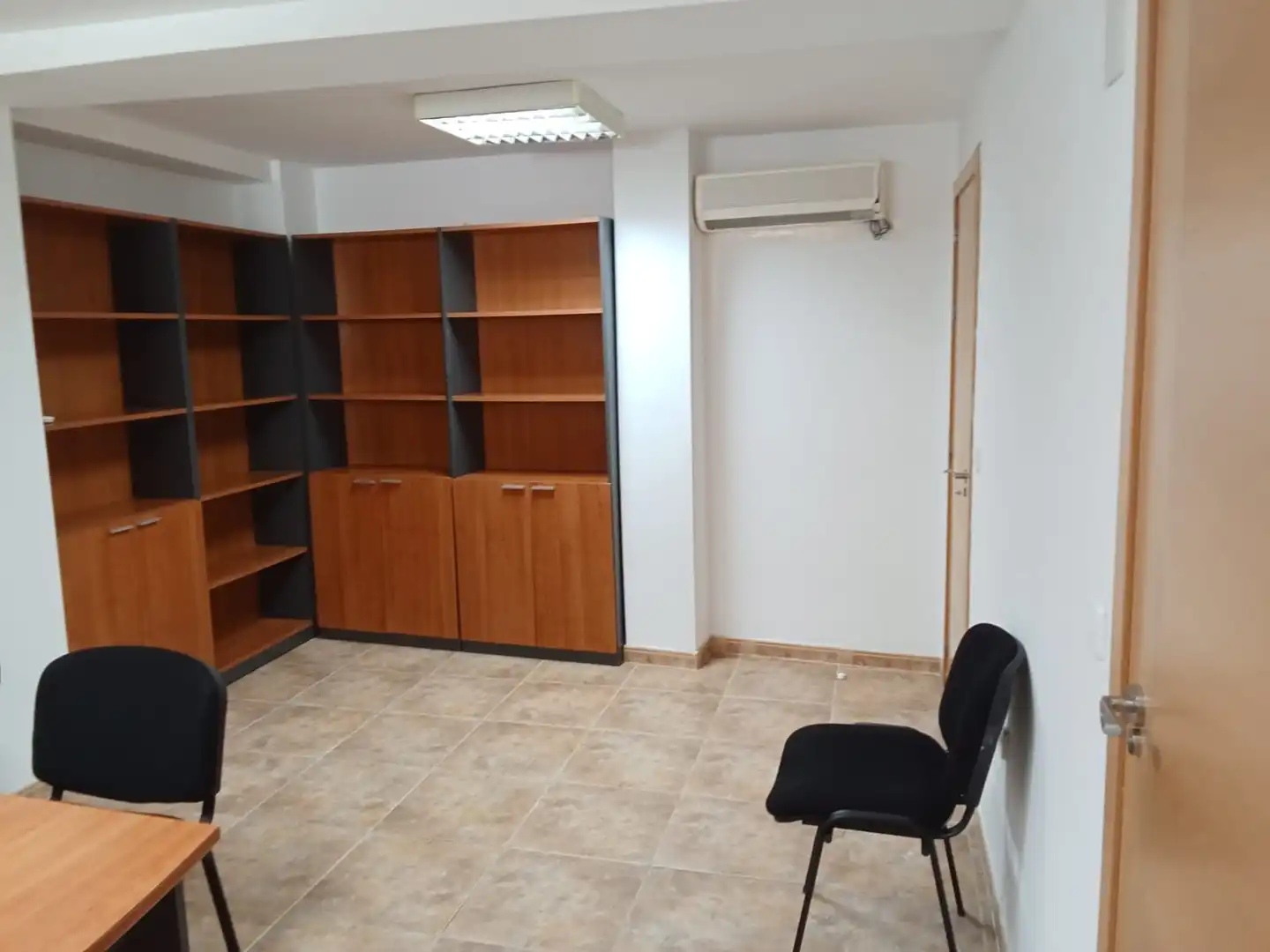 Oficina de alquiler en Mengíbar con Amueblado