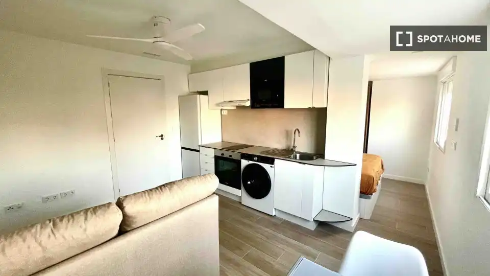 Room in Malilla