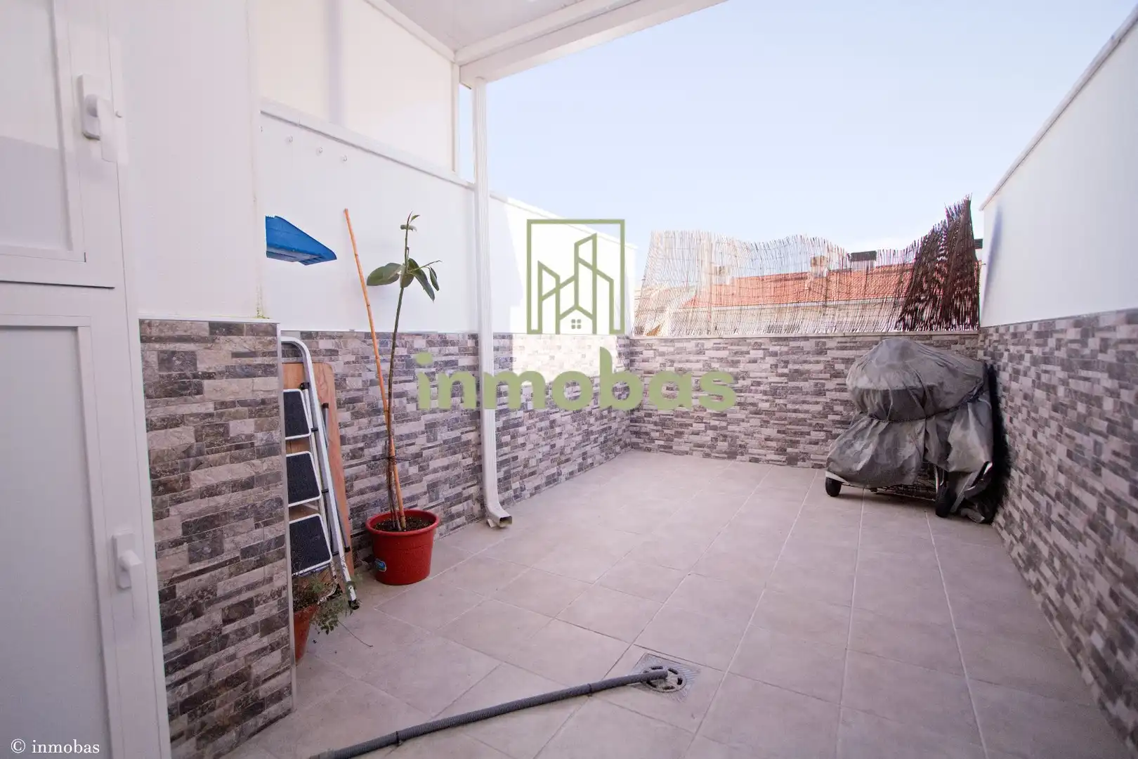 Terrasse von Dachboden zum Verkauf in Badajoz mit Klimaanlage, Terrasse und Abstellraum